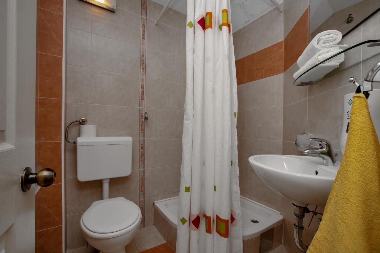 Apartman Toni Apartment Drasnice Bagian luar foto